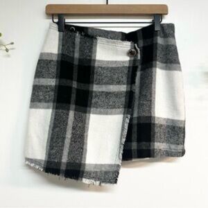 HYFVE Plaid Wrap Mini Skirt W/ Slit Size M NWT